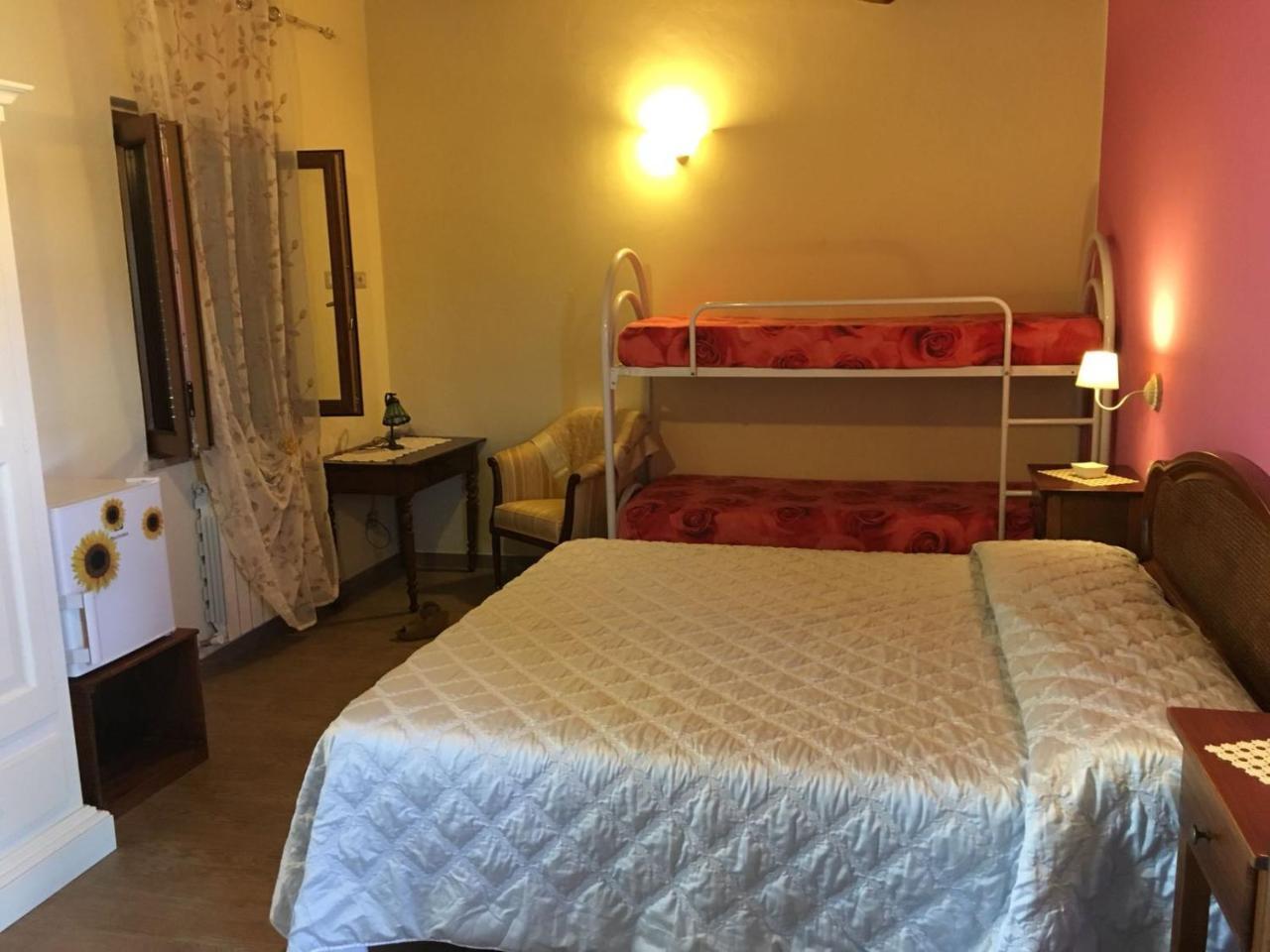 Le Ghiande Guest House Spello Exterior photo